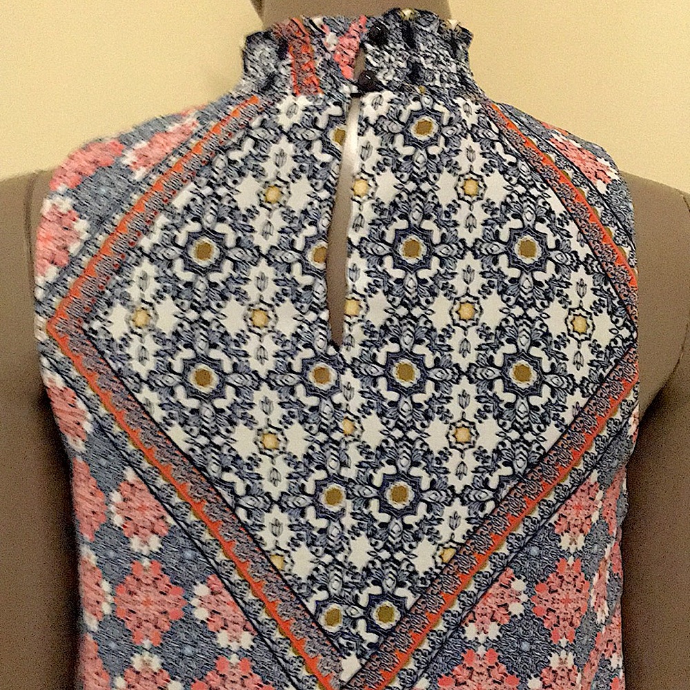 Dress - Picture 4 of 5
